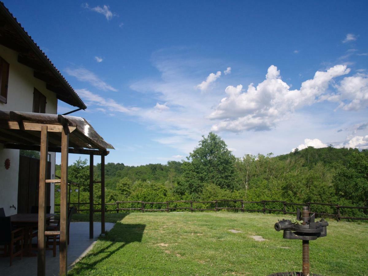 B&B Cascina Dei Levrieri Capriglio Dış mekan fotoğraf